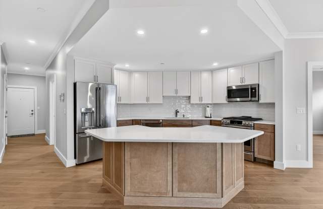 Gorgeous 2 Bed + Office | 2 Bath | 1,771 Sq Ft | Brand New Construction photos photos