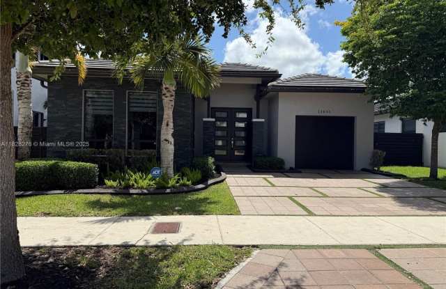 13651 SW 158th Pl photos photos