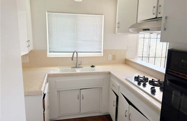 21006 Henrietta - 21006 Henrietta Street, Torrance, CA 90503 21006 Henrietta - 21006 Henrietta Street, Torrance, CA 90503