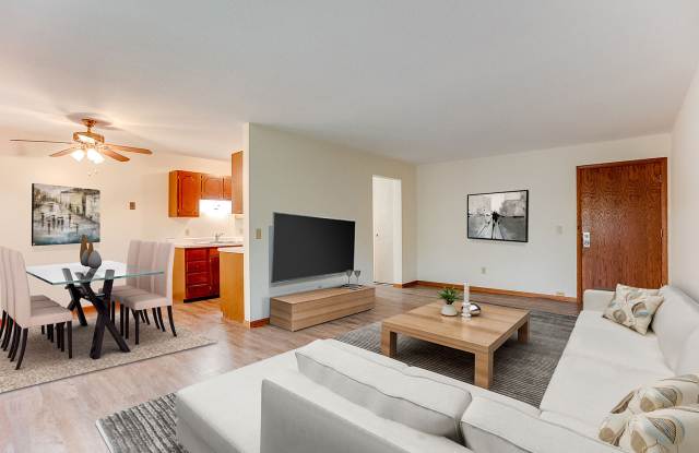 Cambridge Court Apartments Gallery 3