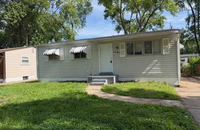 FOR RENT – 1141 Scott Ave, St. Louis, MO 63138 - Section 8 Welcome ! photos photos FOR RENT – 1141 Scott Ave, St. Louis, MO 63138 - Section 8 Welcome ! photos photos
