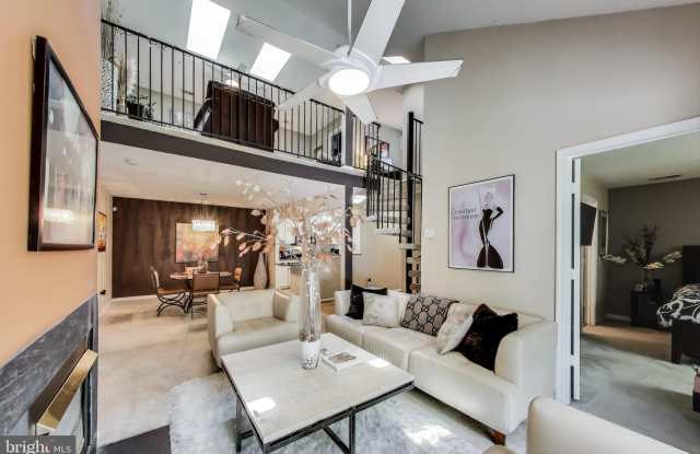 10021 VANDERBILT CIR unit: 14 - 10021 Vanderbilt Circle, Montgomery County, MD 20850