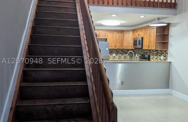 7162 Sportsmans Dr Gallery 3