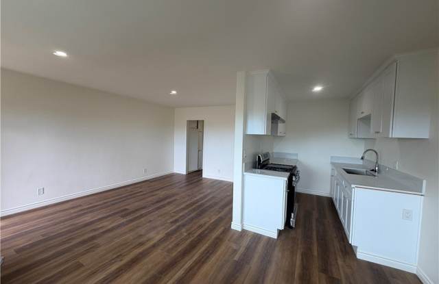 1651 Golden Gate photos photos