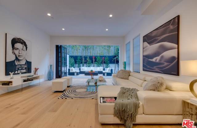 649 HUNTLEY Drive Gallery 3