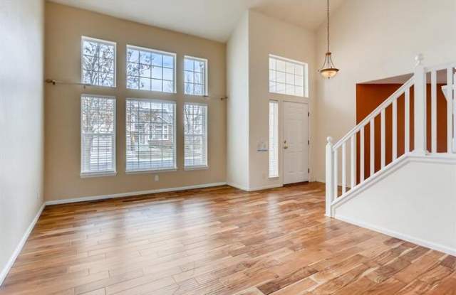 5011 South Meadow Lark Drive Gallery 2