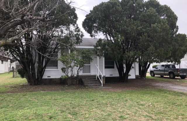 7633 Colton Drive - 7633 Colton Drive, White Settlement, TX 76108