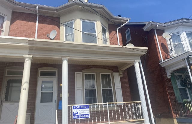 581 Guilford St - 581 Guilford Street, Lebanon, PA 17046