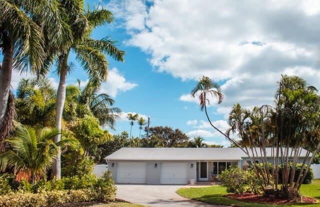 269 NE 17th Street - 269 Northeast 17th Street, Delray Beach, FL 33444