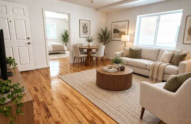 4336 Baychester Ave Gallery 1