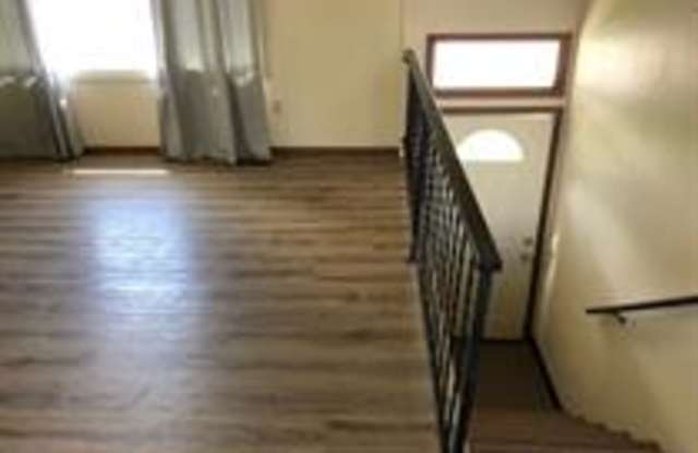 1307 Nutter Circle - 1 photos photos