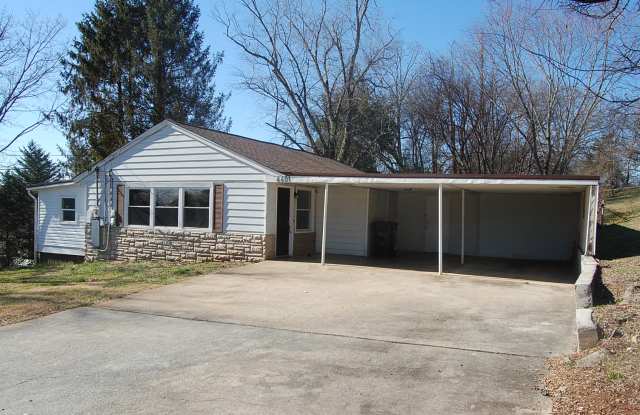 4401 Nicholas Road Northwest photos photos