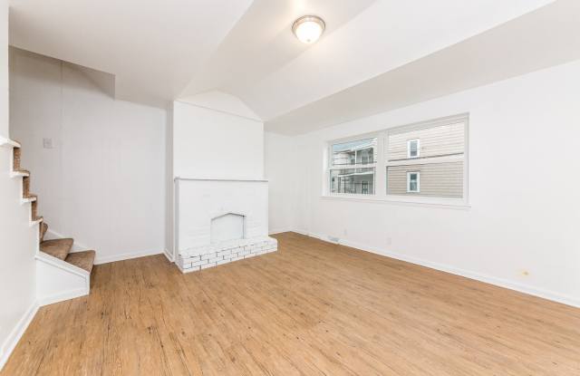 AVAILABLE JULY 2026 - Updated 2 Bedroom Home w/ Large Bedrooms  Easy Parking! photos photos