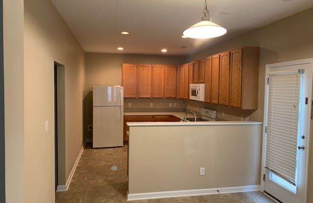 3613 Pinkham Way Gallery 3