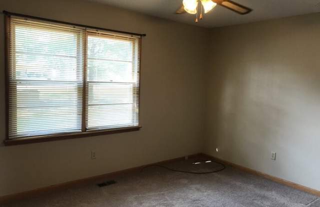 199 Garner Road Gallery 4