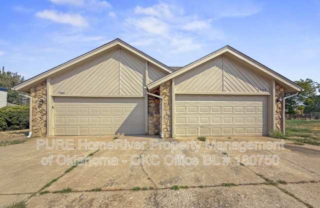 7206 Kings Manor Ct Gallery 2