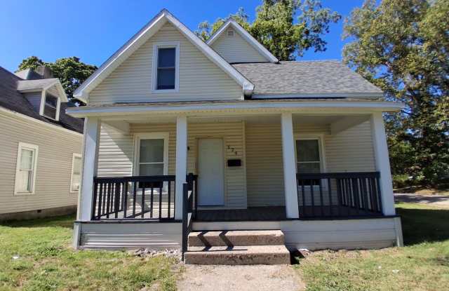 624 Chandler St - 624 Chandler Street, Danville, IL 61832