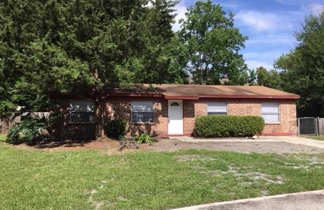 4888 Strato Road West photos photos