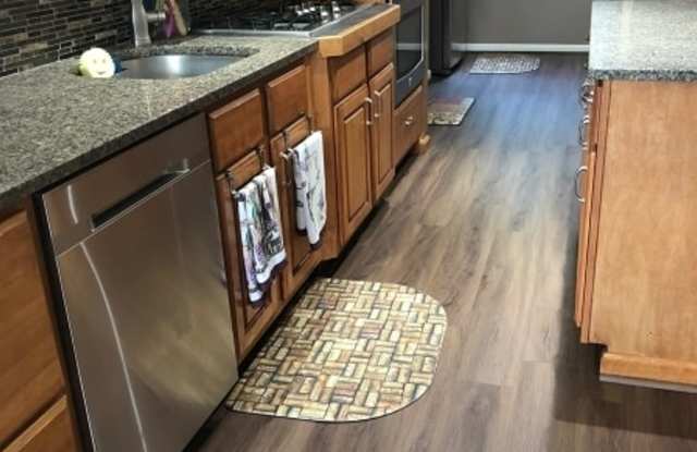 2 LE TOUQUET GREEN UNIT 1 - 2 Le Touquet, Sussex County, NJ 07462 2 LE TOUQUET GREEN UNIT 1 - 2 Le Touquet, Sussex County, NJ 07462