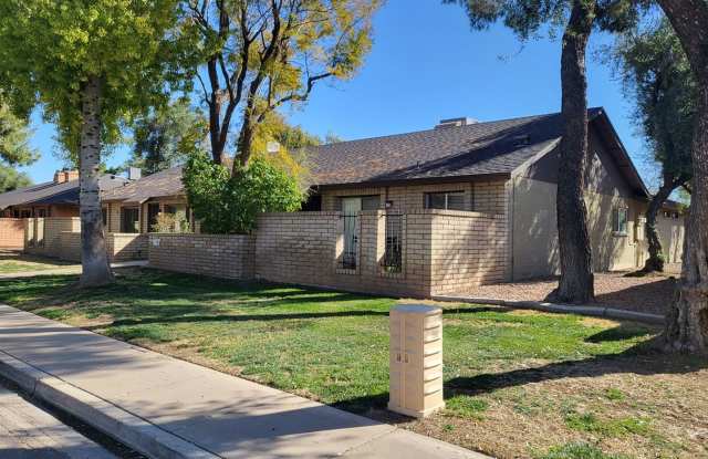 GREAT SINGLE LEVEL UNIT IN TEMPE! photos photos
