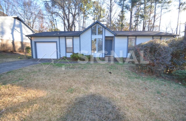 1737 Tall Oak Cir - 1737 Tall Oak Circle, Birmingham, AL 35235