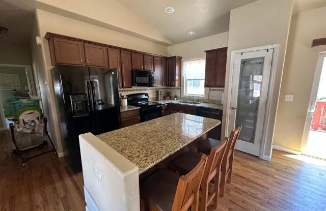 Pristine 3 bed 3 Bath Home In Meridian Ranch Gallery 3