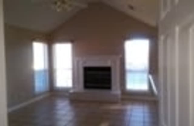 FOR RENT Gallery 1