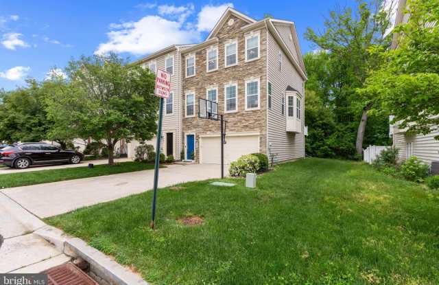 232 MOHEGAN Drive Gallery 2