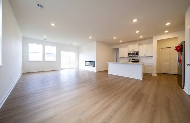 22660 Isla Way Gallery 2