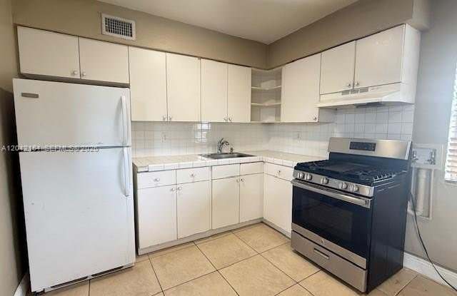4300 SW 67th Ave photos photos