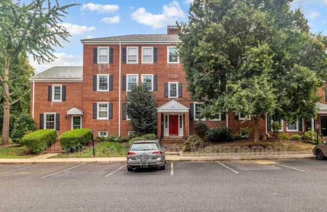 2971 S. Columbus Street B-1 photos photos