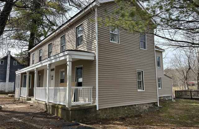 1445 Burlingham Road photos photos