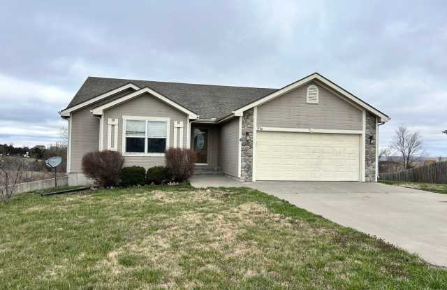 Large Beautiful Home! photos photos