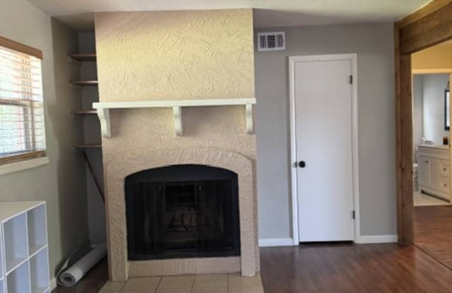 2108 Marshall Drive Gallery 3