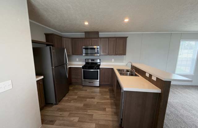 147 Beech Gallery 1