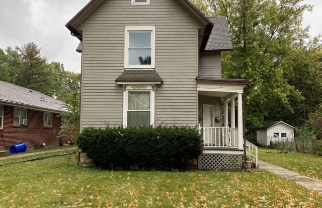 2019 16th Avenue - 2019 16th Avenue, Rockford, IL 61104