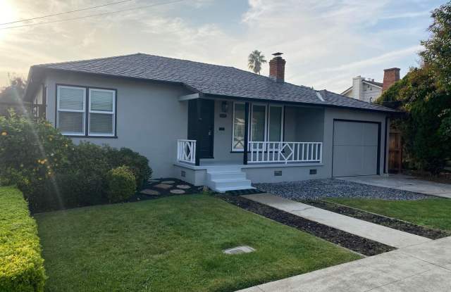 Charming 2-Bedroom Home Near Downtown San Carlos photos photos