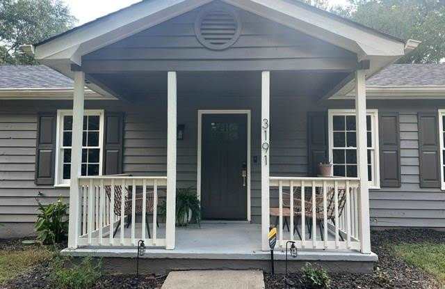 3191 Woodbridge Court Gallery 2