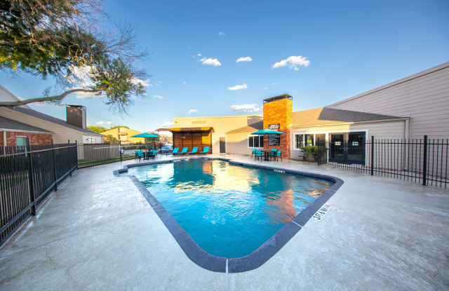 Huntington Circle Apartments Gallery 4