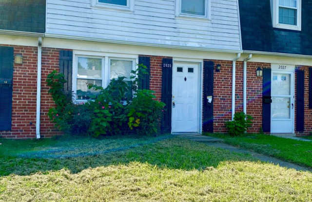 Charming 3 Bedroom/ 1 Bathroom in Dundalk, MD! photos photos