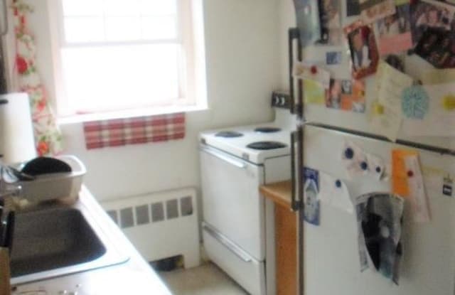 19 Englewood Ave 5v - 19 Englewood Ave, Brookline, MA 02445