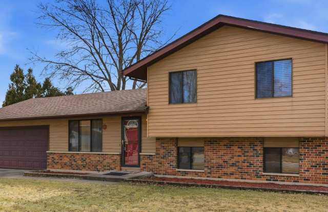 409 KENSINGTON Drive photos photos 409 KENSINGTON Drive photos photos