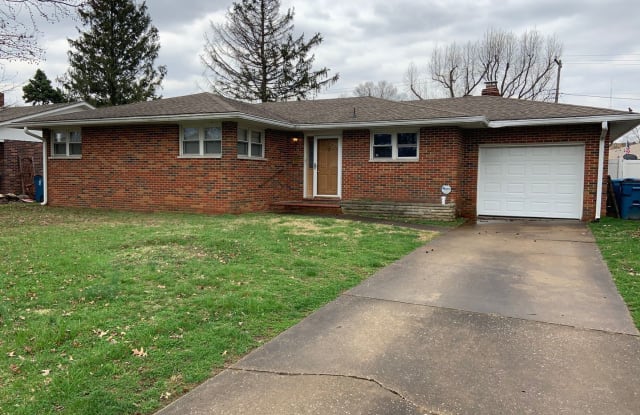 116 Ash - 116 Ash Street, Wood River, IL 62095