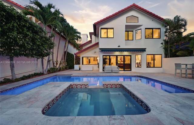 21944 Town Place Dr photos photos