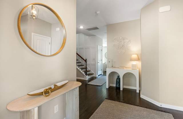 4 Bedroom 3.5 Bathroom at The Oaks at St. Johns Crossing Gallery 4