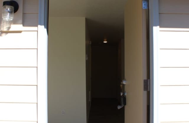 2055 NE Barberry Dr. wp407 Gallery 3