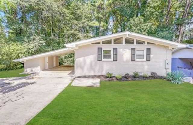 1702 Danrich Drive Gallery 2