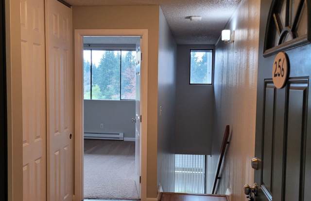 1 Bedroom Townhome in Desirable Sixty-01 Development photos photos