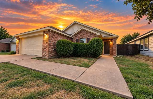 1105 Riley Drive Gallery 2