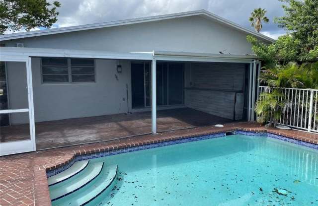 5420 SW 25th Avenue photos photos